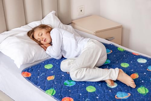 Lynmark Potty Training Mattress Protector - Astronaut Design 35x33