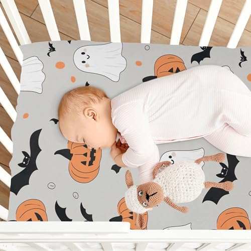 Qilmy Cute Ghosts Fitted Crib Sheet for Baby