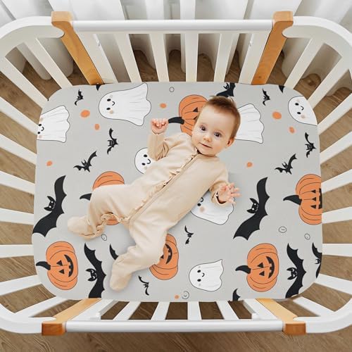 Qilmy Cute Ghosts Fitted Crib Sheet for Baby